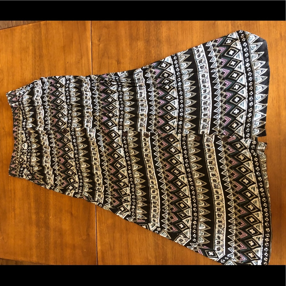 Tribal print maxi skirt- medium